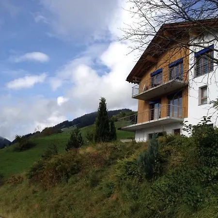 Principala 5 Zeller Andiast - Fuer Max. 10 Personen * Andest