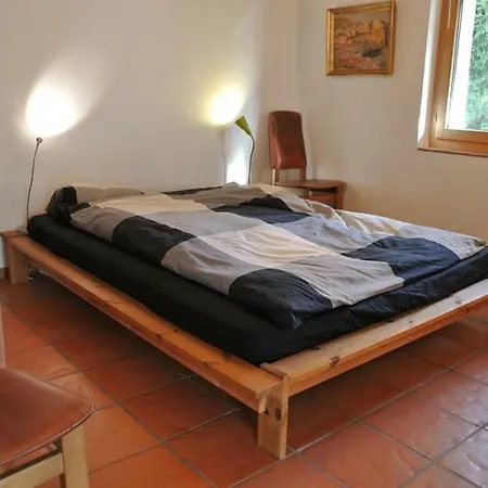Principala 5 Zeller Andiast - Fuer Max. 10 Personen Daire Andest